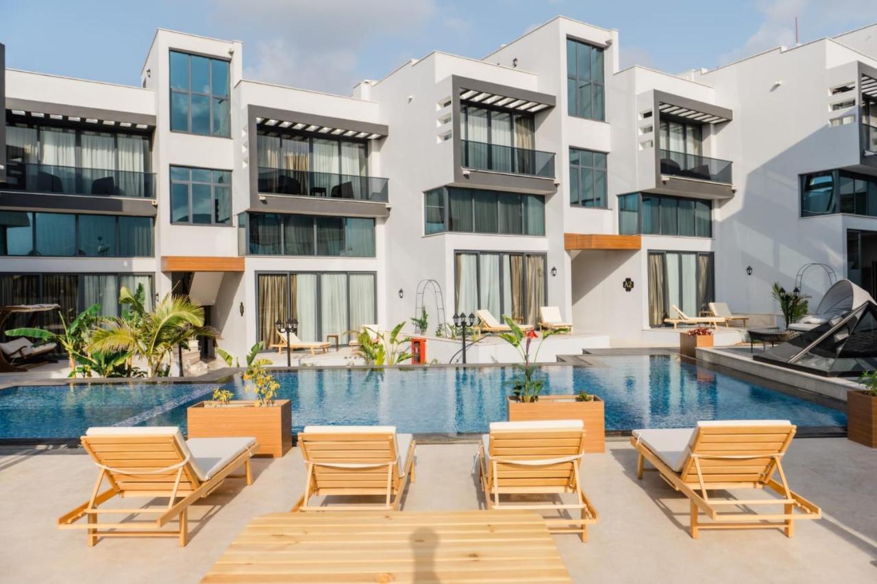 Del Mare Park Hotel Kyrenia  Exterior photo