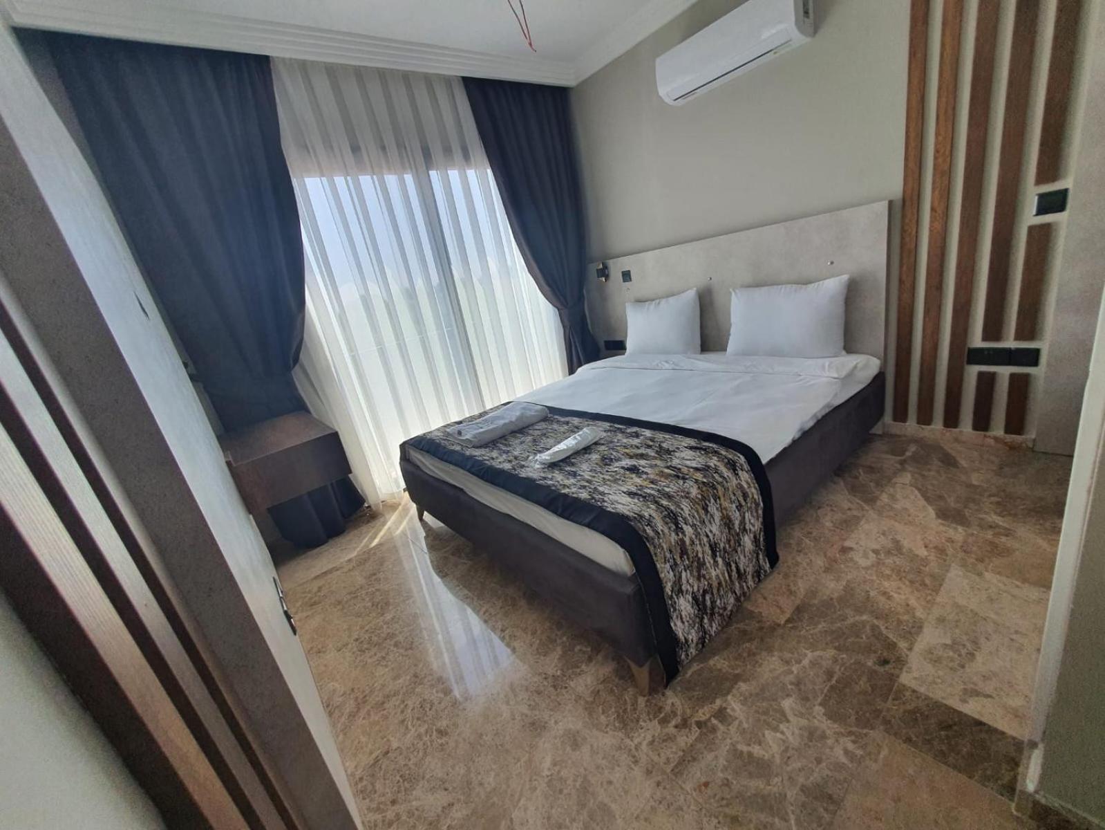 Del Mare Park Hotel Kyrenia  Exterior photo